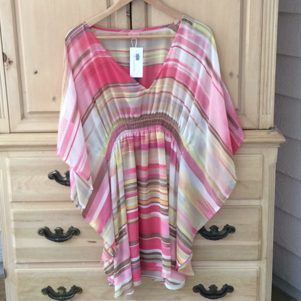 🎉HOST PICK🎉NWT Echo Beach Coverup - Small